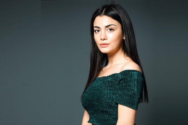Ozge Yagiz otrkila da li će se pojaviti u novom projektu sa Gokberkom Demircijem