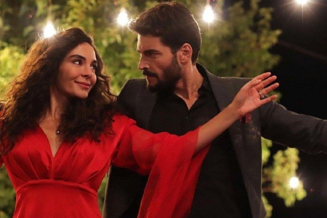 Dokaz da na setu serije Hercai nije bilo baš sve u najboljem redu