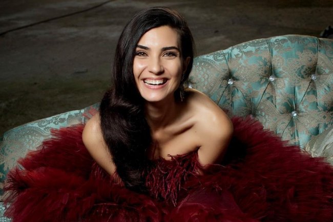 Tuba Buyukustun se oprostila od serije Sefirin Kizi