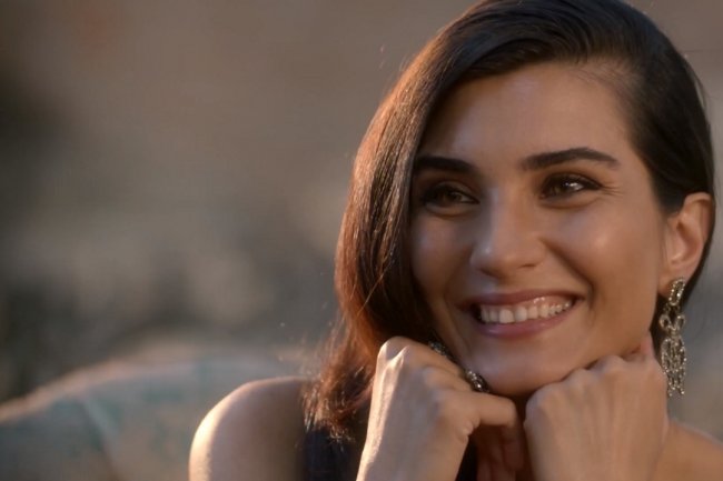 Tuba Buyukustun već ima novu ulogu!