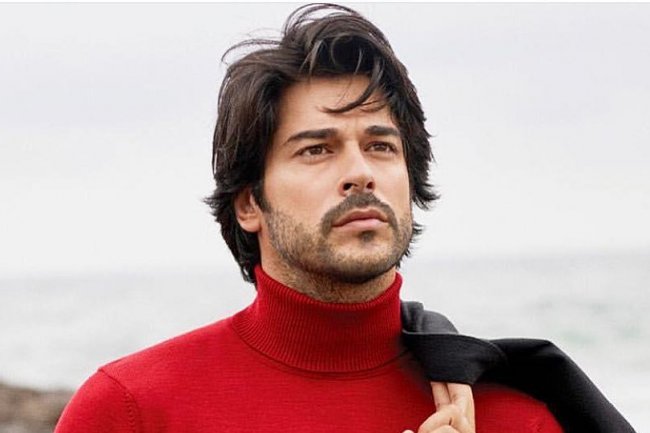 Burak Ozcivit i njegova prelepa sestra! (FOTO)