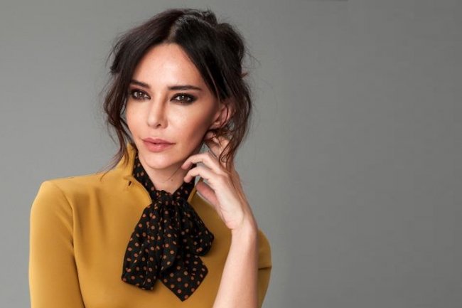 Hande Ataizi ima dečka mlađeg 20 godina od nje!