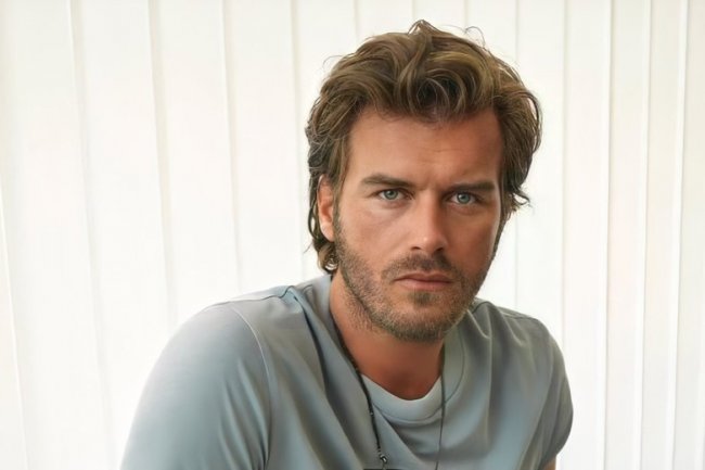 Kivanc Tatlitug sve bliži seriji Kral Kaybederse / Ako kralj izgubi?!