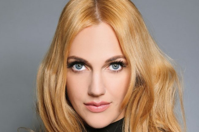Istina ili prazna priča? Meryem Uzerli umesto Julie Roberts?!