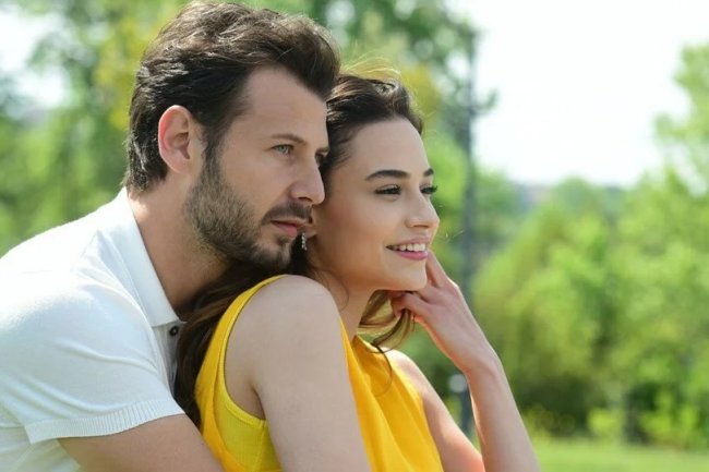 Pobošljava se rejting turske serije Kazara Ask / Slučajna ljubav