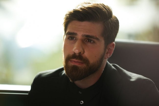 Berker Guven voli starije dame!