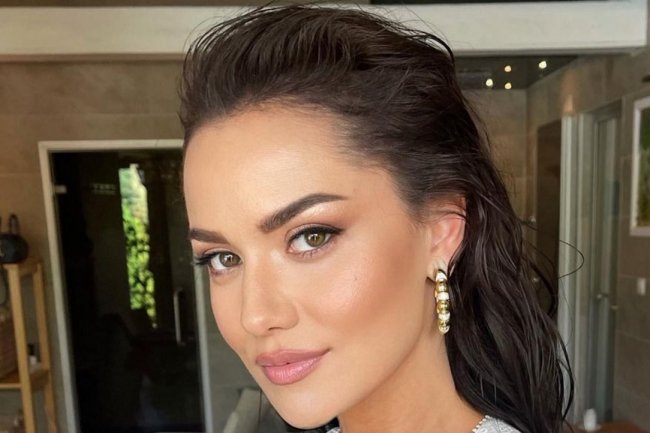 Fahriye Evcen se ozbiljno priprema za novu seriju
