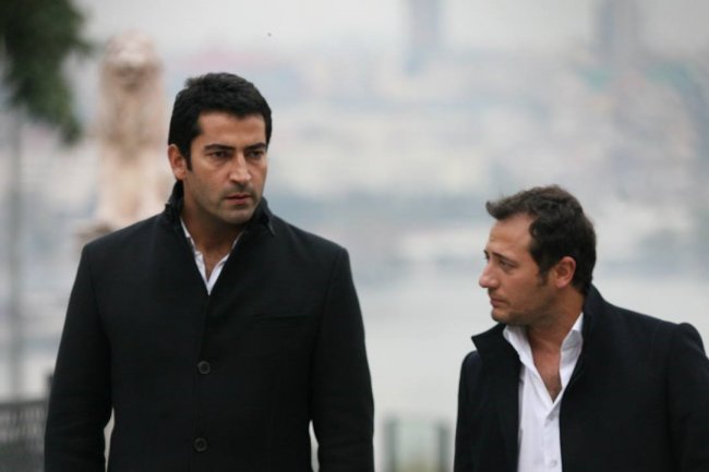 Kenan Imirzalioglu se u serije vraća tek na zimu?!