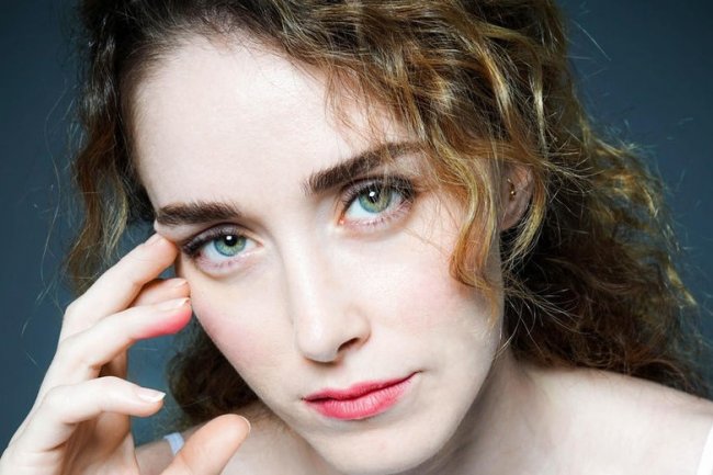 Kubra Balcan u seriji Camdaki Kiz / Devojka iza stakla