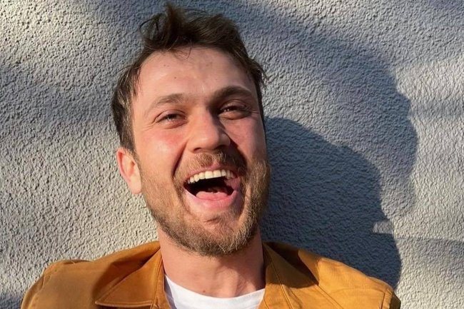 Aras Bulut Iynemli obradovao fanove novom fotografijom (FOTO)