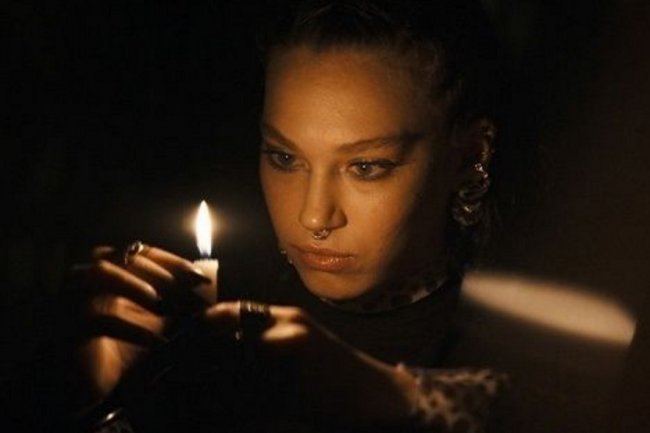 Danas je premijera turskog filma Kimya, u glavnoj ulozi Melisa Senolsun