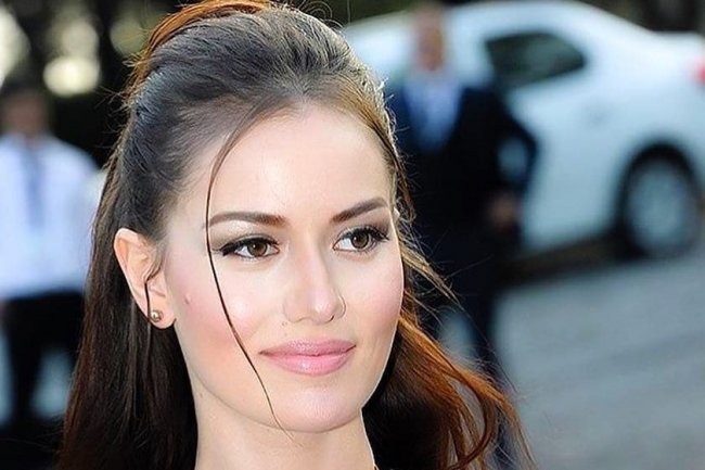 Fahriye Evcen u potrazi za dadiljom