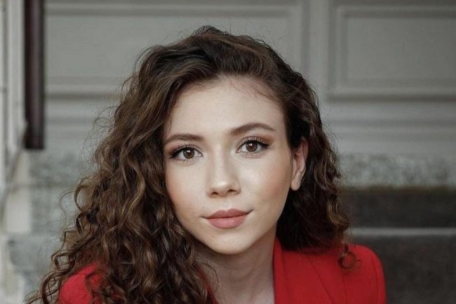 Ece Yuksel u međunarodnom projektu?!