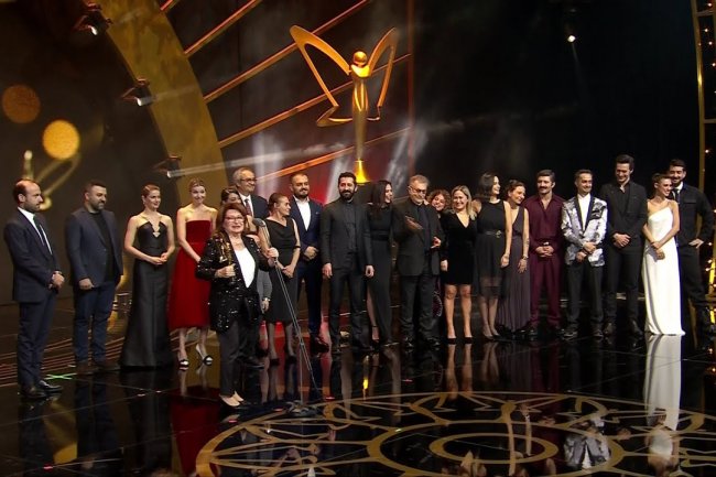 Izabrane najbolje turske serije i glumci za 2021. godinu