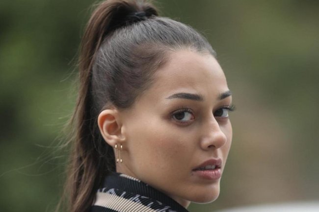 Peh za Dilan Cicek Deniz