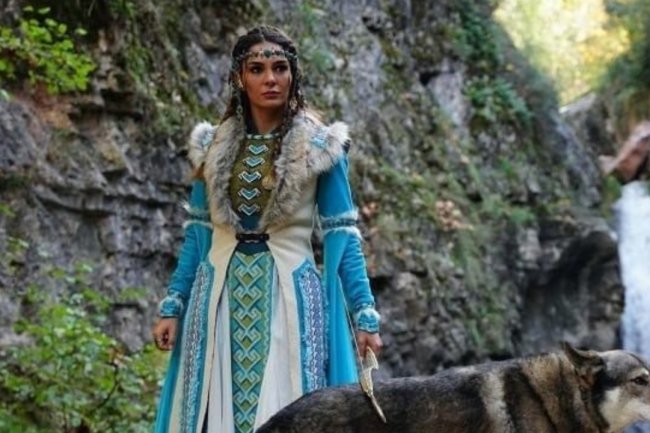 Promena u seriji Destan / Legenda