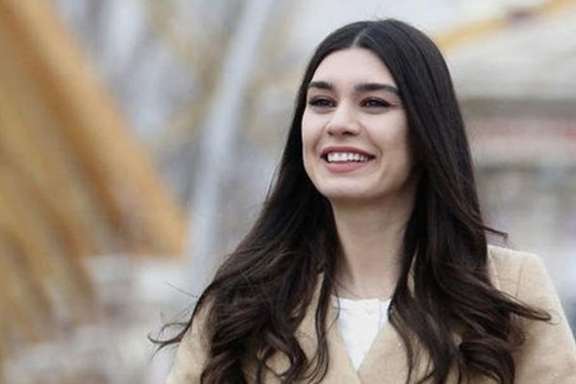 Burcu Kiratli potvrdila da se razvodi