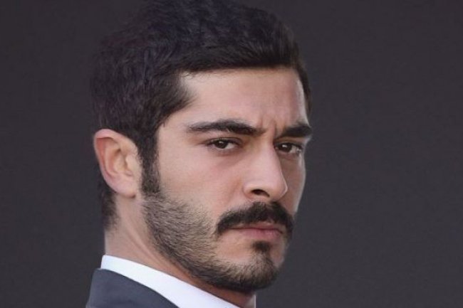 Burak Deniz demantovao da je u novoj vezi