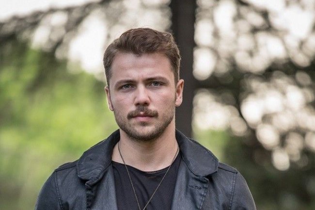 Tolga Saritas srećan zbog rada sa Halukom Bilginerom