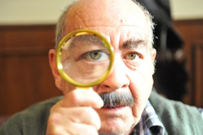 Koksal Engur u seriji Baba / Otac