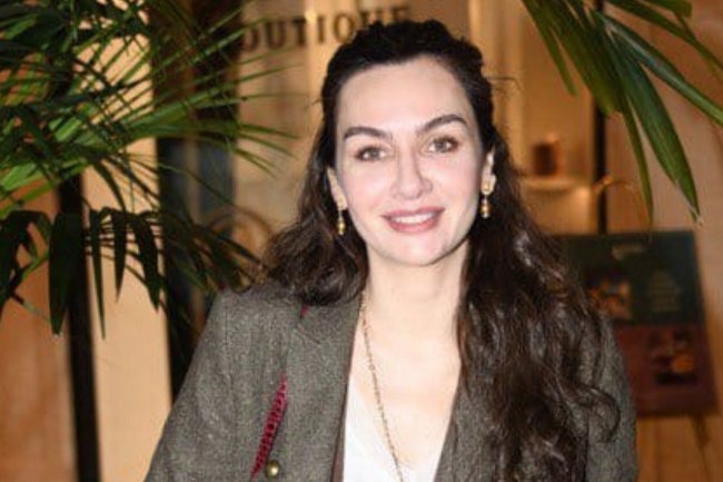 Birce Akalay o premijerama njenih novih serija