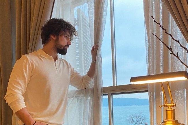 Alp Navruz ima posebnu poruku za 8. mart! (FOTO)
