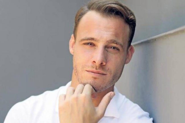 Turski mediji - Kerem Bursin se pomirio sa bivšom devojkom?!
