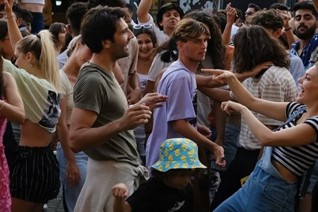 Podeljeni utisci oko filma Sen Yasamaya Bak