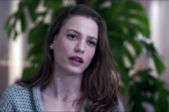 Serenay Sarikaya – Veliki zahtev ili veliki PR?