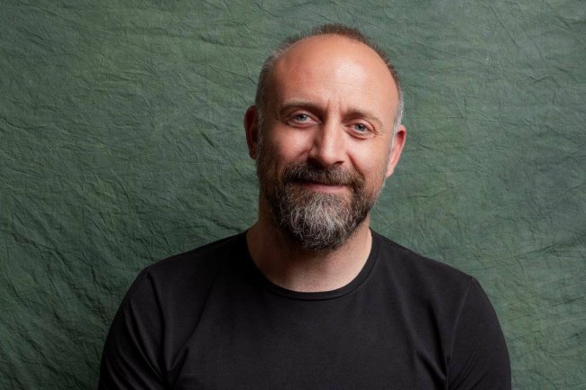 Halit Ergenc se vraća distopijskom serijom Nomen!