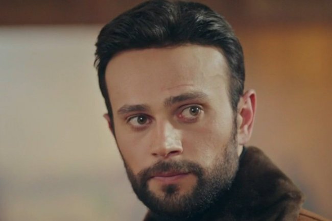 Kerem Arslanoglu - velika prilika u seriji Kara Tahta / Tabla