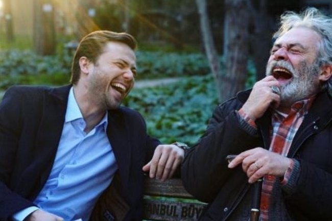 Sjajna energija na setu turske serije Baba / Otac