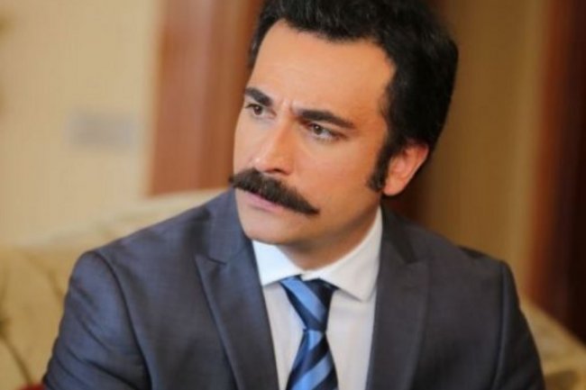 Ozan Daggez u seriji Seversin