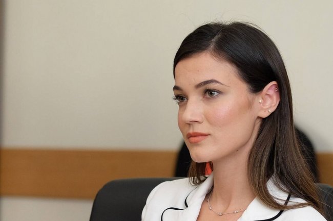 Evo zbog čega je Pinar Deniz tužna!