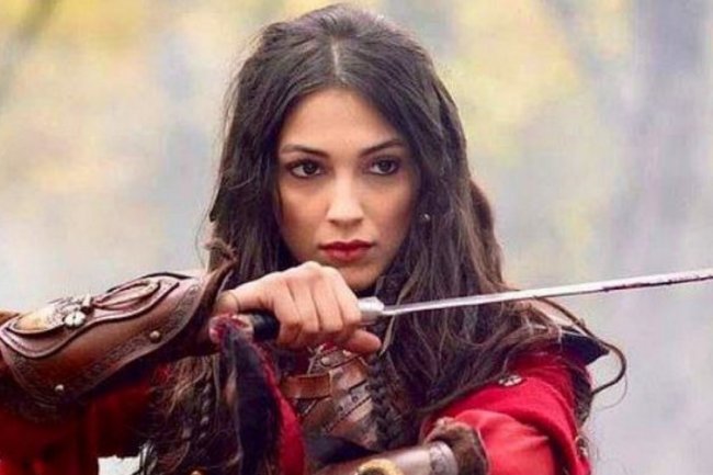 Cemre Gumeli napušta seriju Barbaroslar Akdenizin Kilici