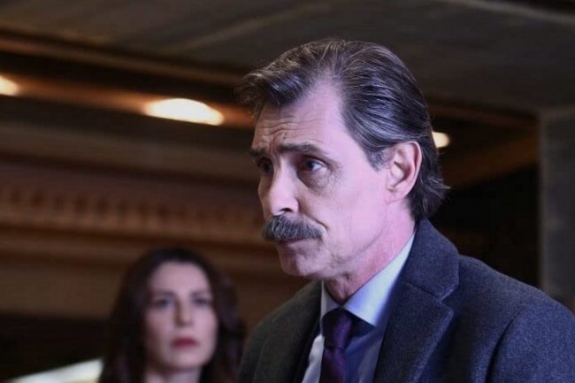 Promena u seriji Hakim / Sudija