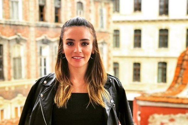 Zehra Yilmaz u seriji Gul Masali