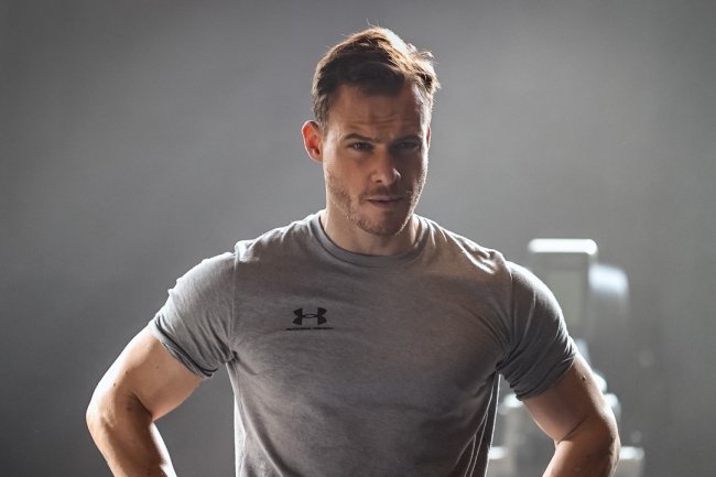 Kerem Bursin uputio javne kritike!