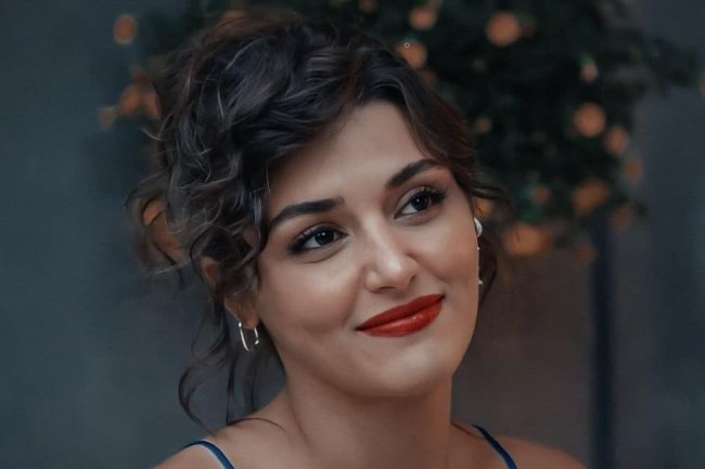 Hande Ercel želi da glumi snažnu ženu!