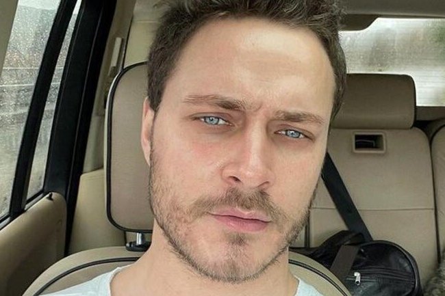 Burak Celik uživa u snimanju serije Senden Daha Guzel!