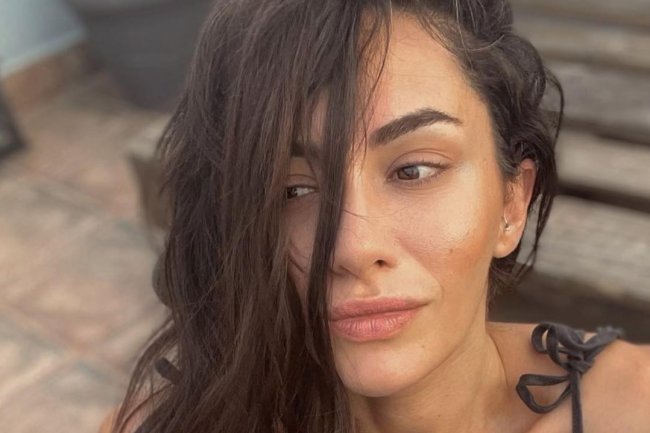 Hande Dogandemir na obuci za oružje zbog novog filma!