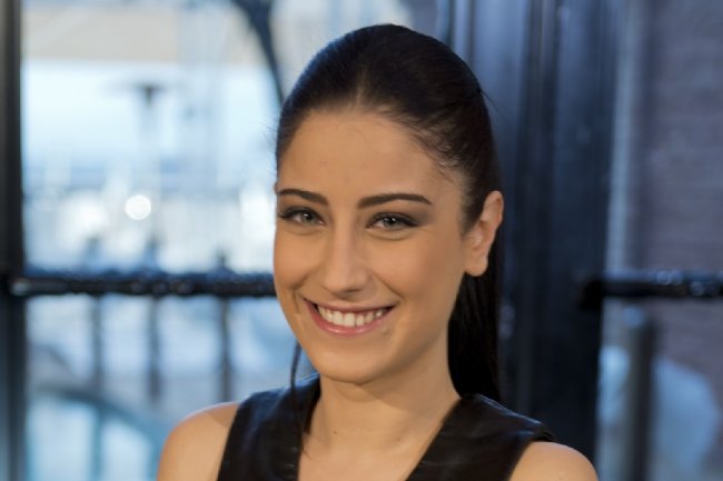 Hazal Kaya privlači pažnju fit izgledom (FOTO)