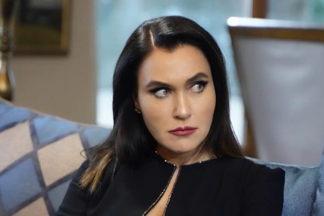 Sevval Sam u šestoj sezoni serije Yasak Elma