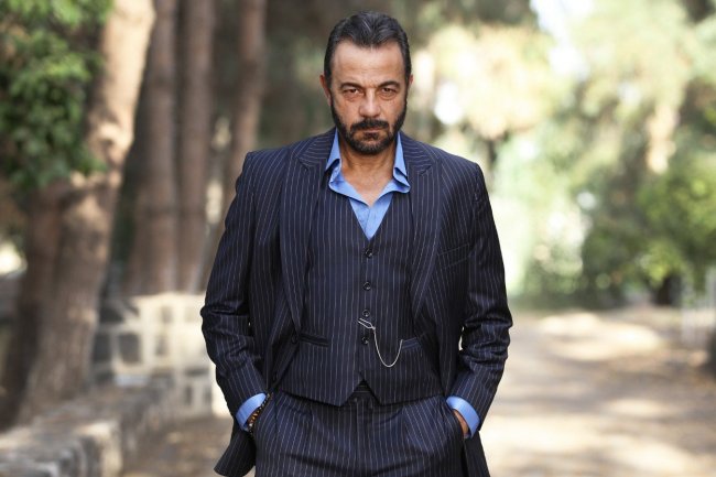 Kerem Alisik ponovo na setu!