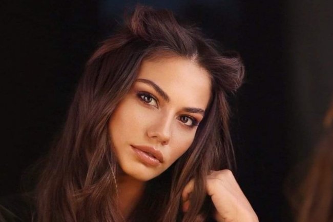 Demet Ozdemir o početku serije Dunyayla Benim Aramda