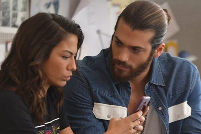 Demet Ozdemir ne veruje u ljubavne taktike iz njenih serija i filmova