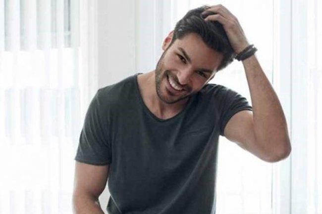 Serkan Cayoglu na snimanju novog projekta