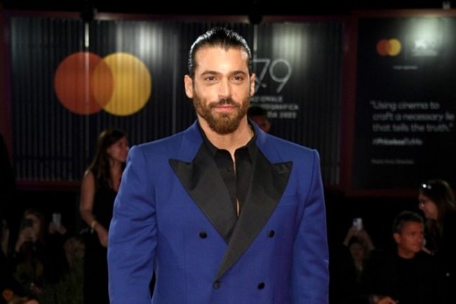 Can Yaman i Francesca Chillemi oduševili stajlingom na festivalu (FOTO)