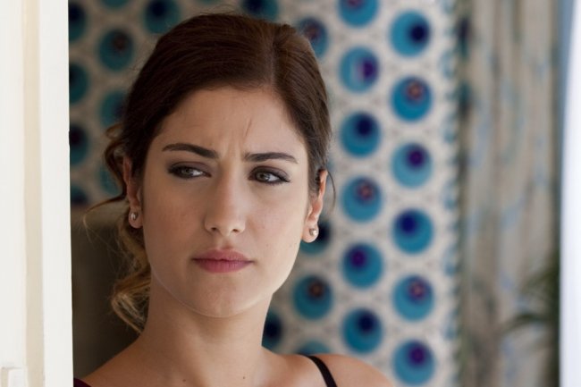 Hazal Kaya ponovo oduševila fotografijom (FOTO)