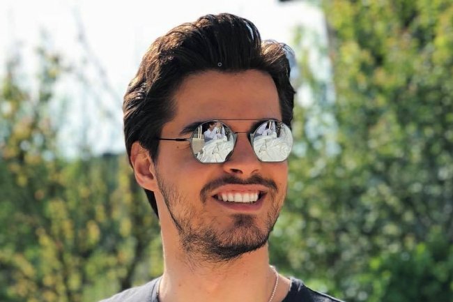 Berk Atan ne voli hladnoću!